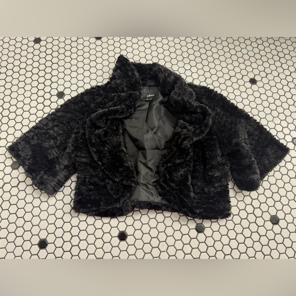 Takara bolero jacket size medium